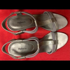 NWOB Style & Co Shoes in size 9.5- Silver